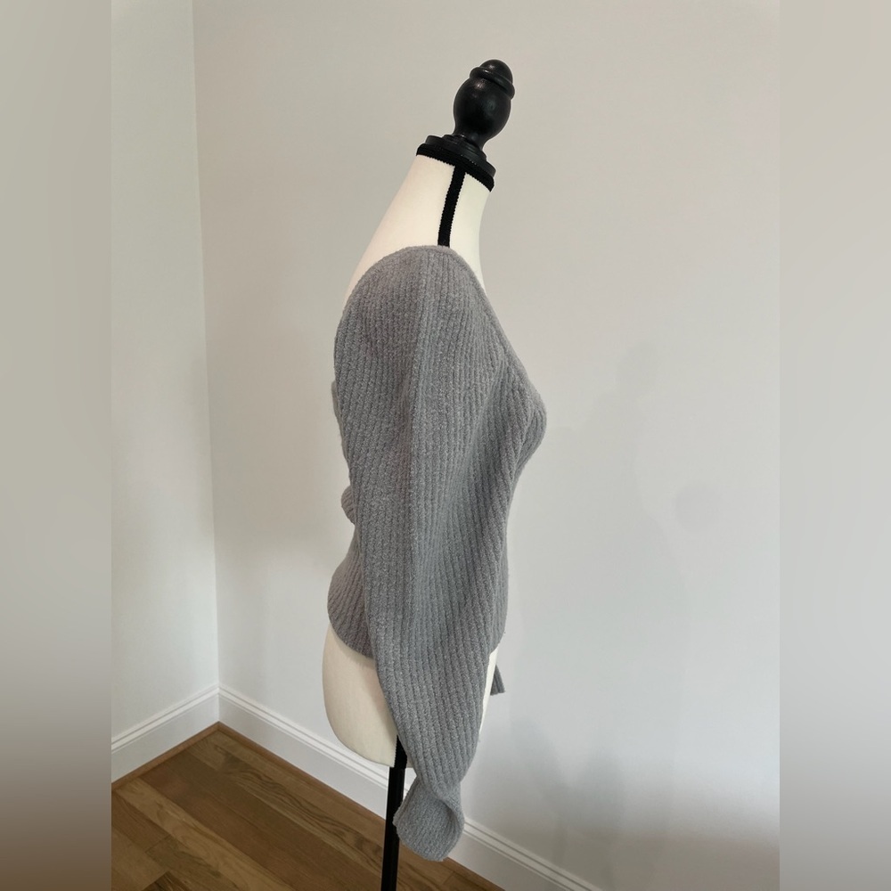 Line & Dot Light Gray Ribbed Sweater - Picture 8 of 16